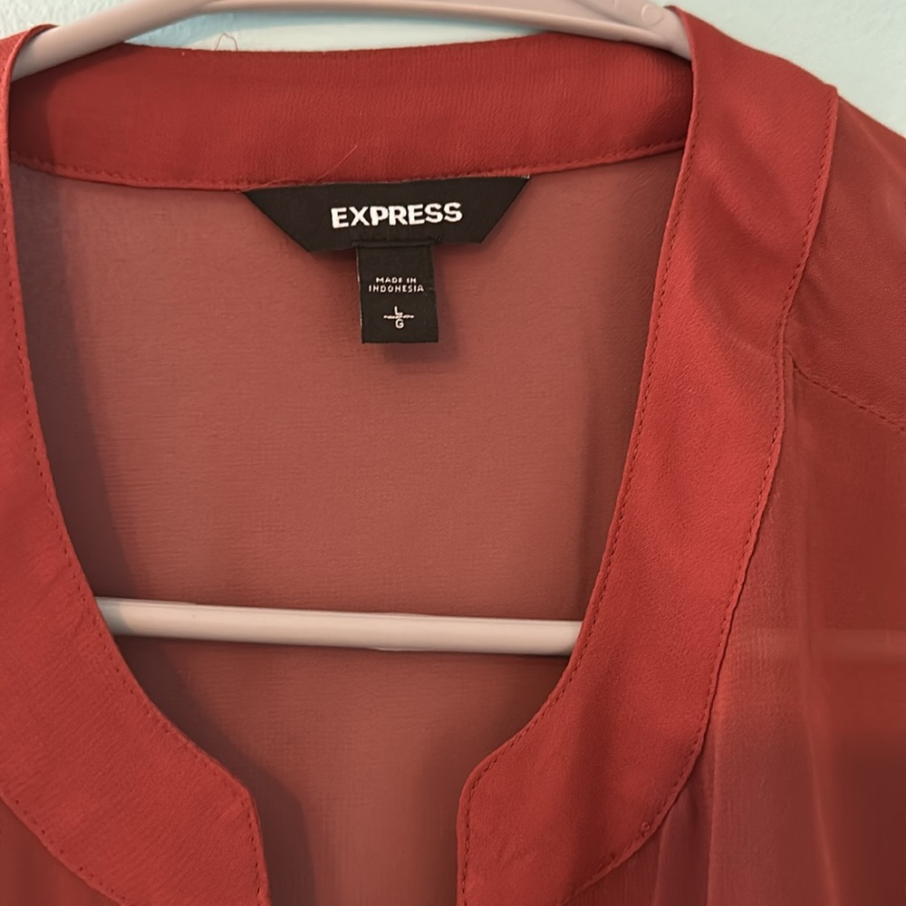 Express Blouse Large - Picture 2 of 3